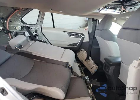 2019 Toyota Rav4 Xle from USA, damaged, VIN 2T3RWRFV7KW045285